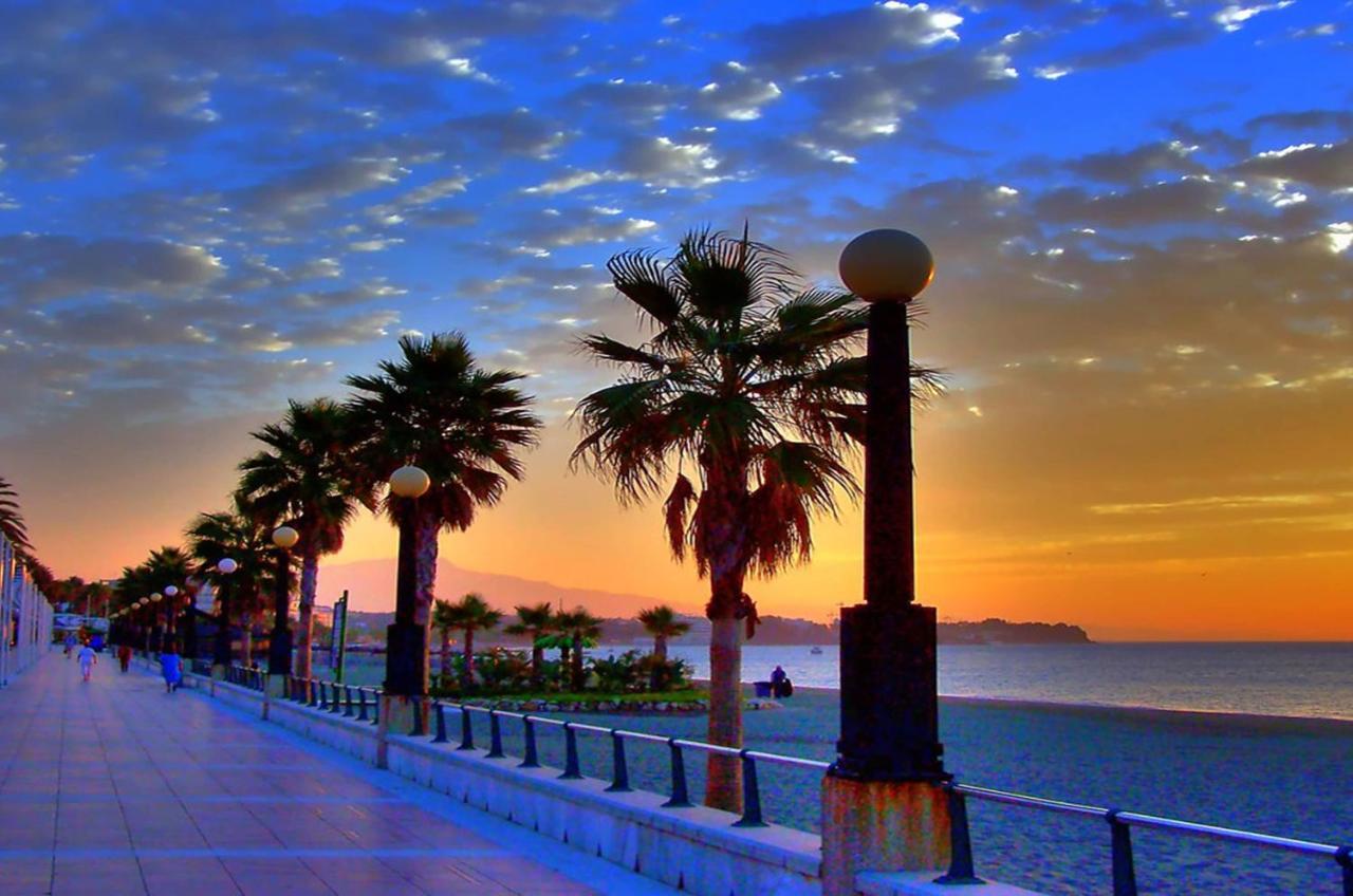 Aparment Neptuno- Located On The Promenade A Few Metres From The Beach. Estepona Luaran gambar