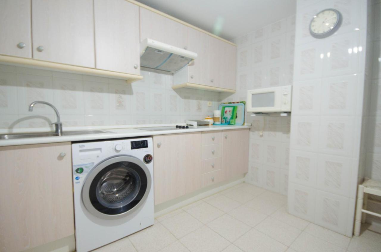Aparment Neptuno- Located On The Promenade A Few Metres From The Beach. Estepona Luaran gambar