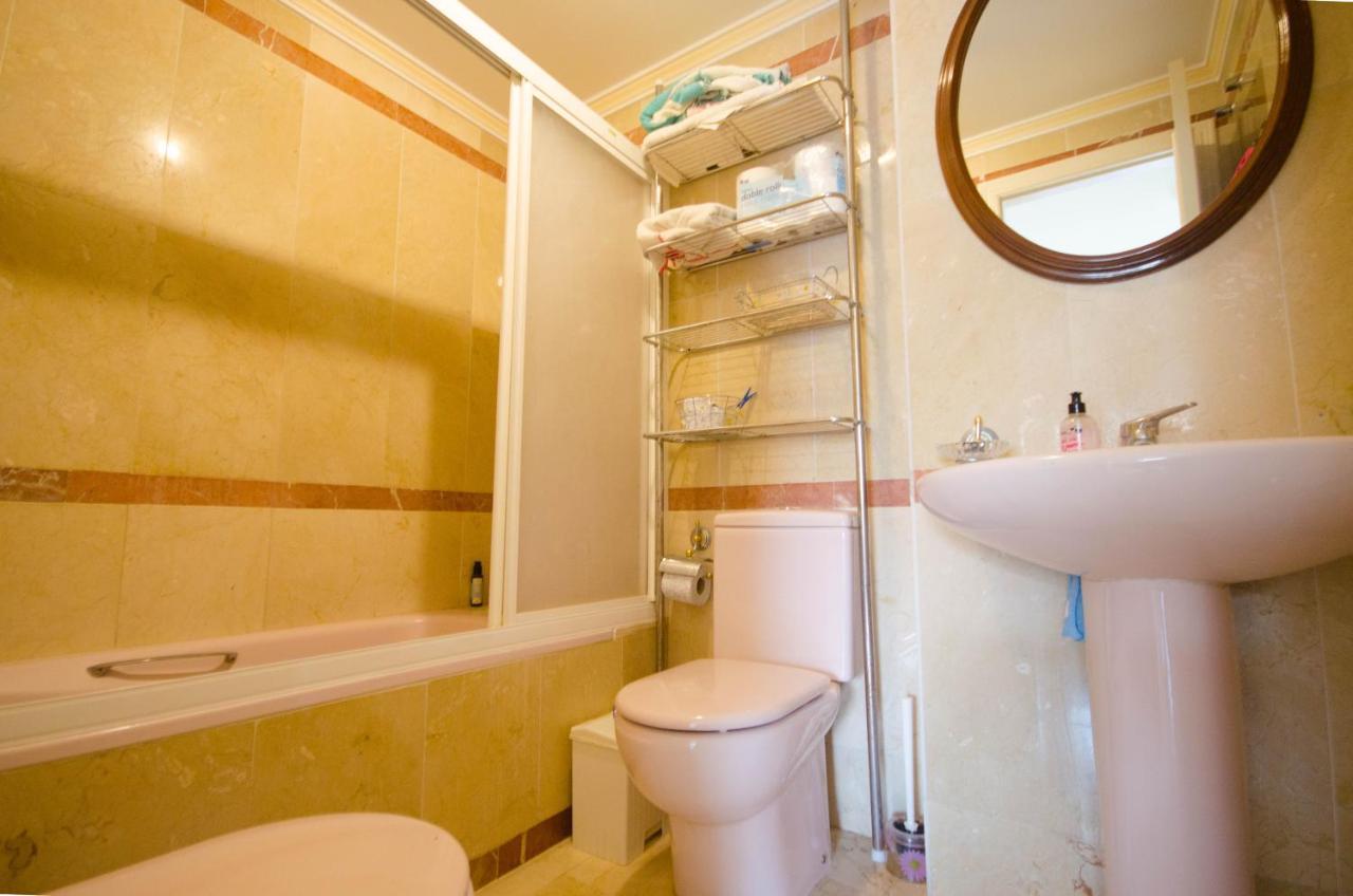 Aparment Neptuno- Located On The Promenade A Few Metres From The Beach. Estepona Luaran gambar