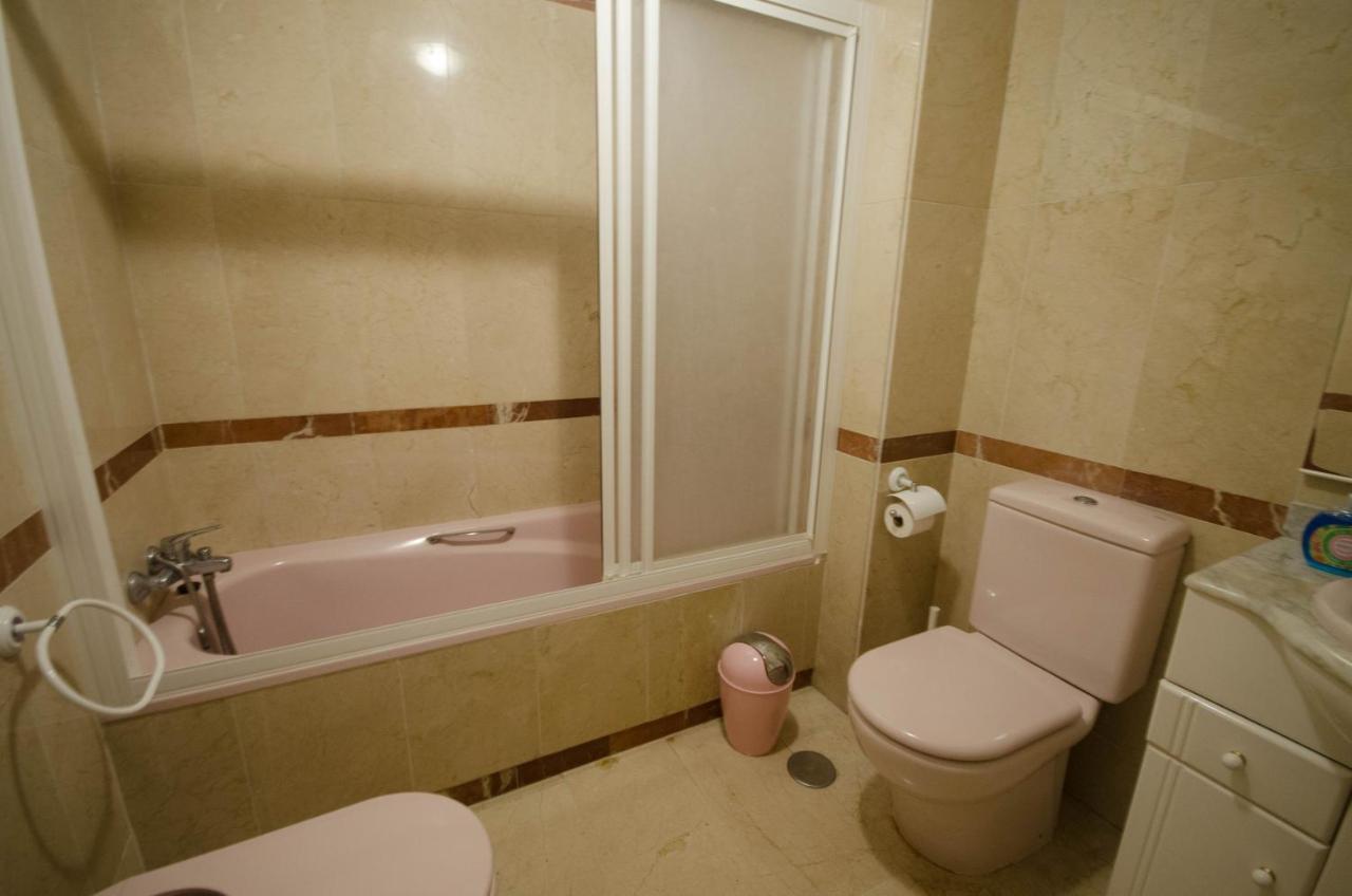 Aparment Neptuno- Located On The Promenade A Few Metres From The Beach. Estepona Luaran gambar