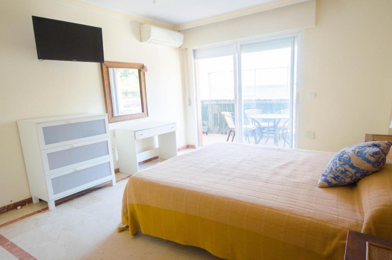 Aparment Neptuno- Located On The Promenade A Few Metres From The Beach. Estepona Luaran gambar